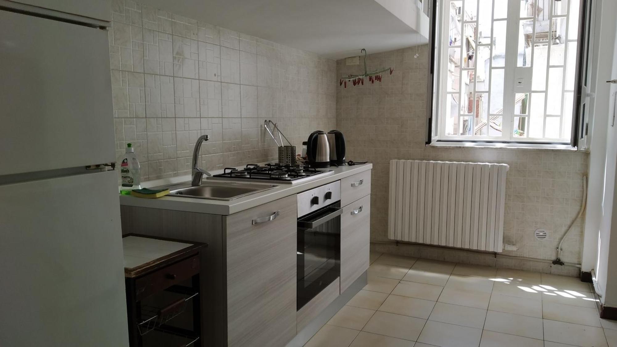 Cconforthotels Appartamento Crispi Барі Екстер'єр фото